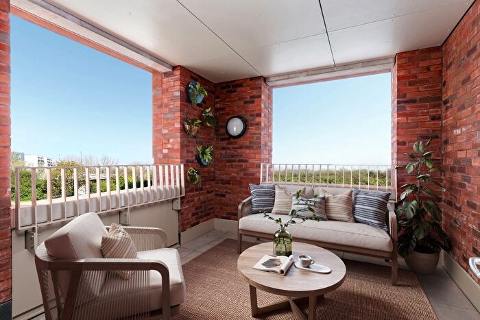 1 Bedroom Flat For Sale In Southmere, Thamesmead, Bexley, SE2