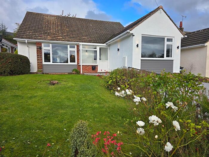 3 Bedroom Bungalow To Rent In Meadow Road, Malvern, Worcestershire, WR14