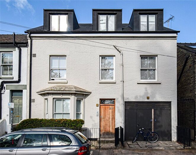 1 Bedroom Flat To Rent In Carlyle House, Devonshire Road, Cambridge, CB1