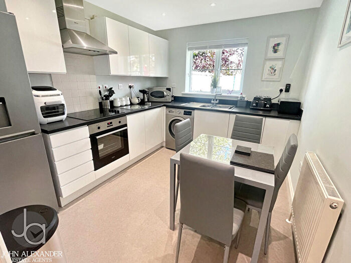 2 Bedroom Semi-Detached Bungalow For Sale In Mulberry Gardens, Langenhoe, Colchester, CO5