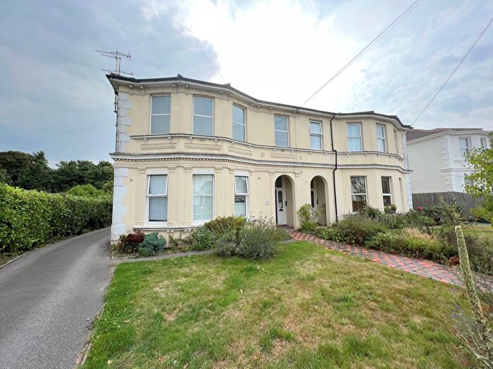 1 Bedroom Flat To Rent In Upper Grosvenor Road, Tunbridge Wells, TN1