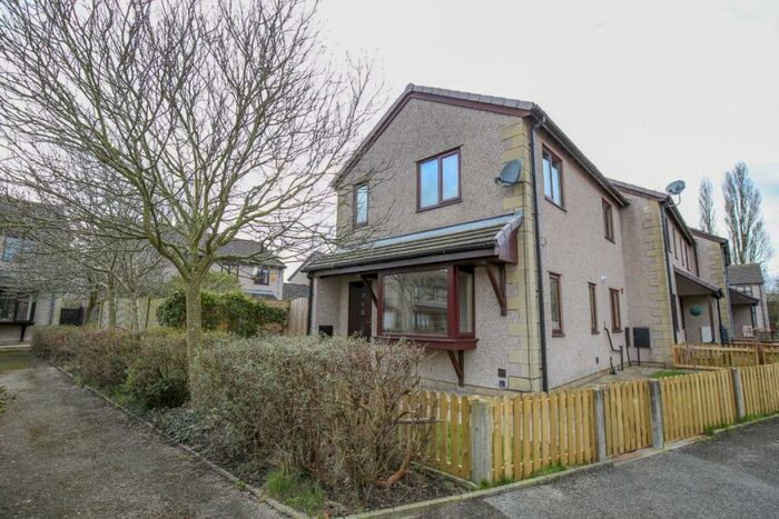 3 Bedroom Semi-Detached House To Rent In Forest Park, Lancaster, LA1
