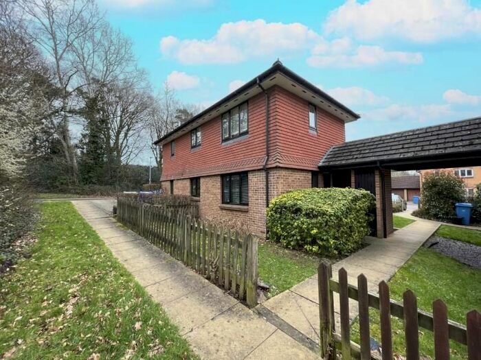 1 Bedroom Maisonette To Rent In Portia Grove, Warfield, Bracknell, RG42