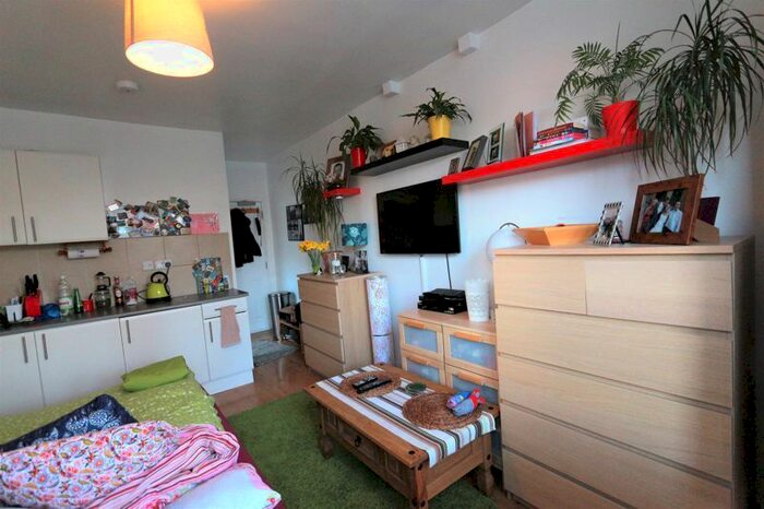 Property To Rent In Langham Road, London N15