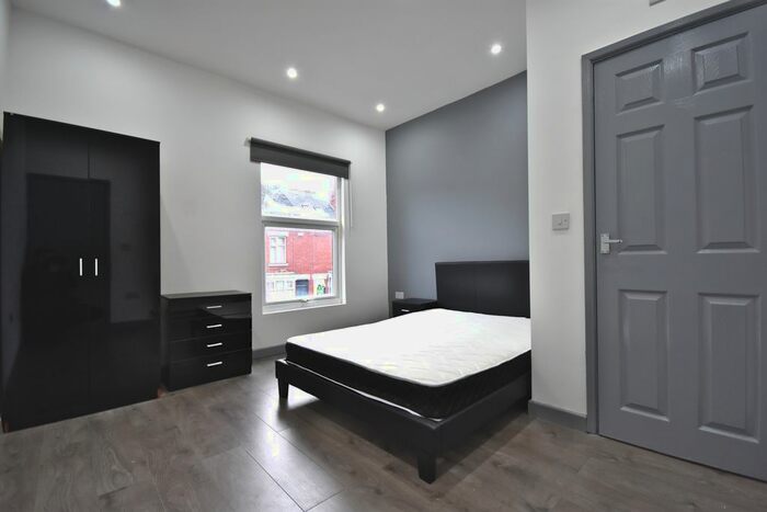 4 Bedroom Terraced House To Rent In Bolingbroke Road, Coventry, CV3