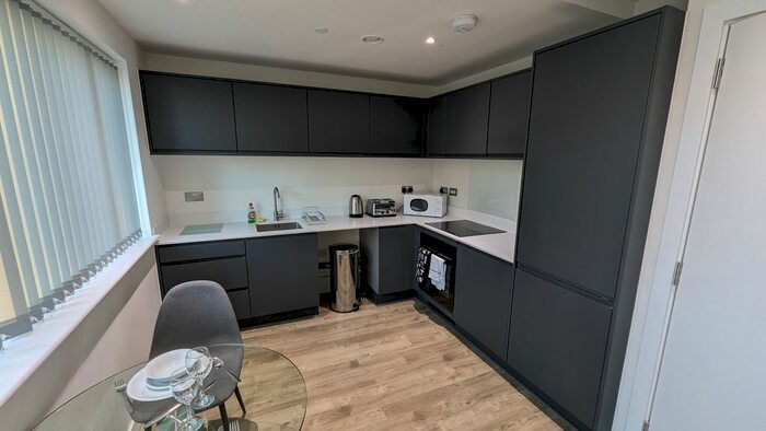 1 Bedroom Flat To Rent In Seymour Grove, Old Trafford, Manchester, M16