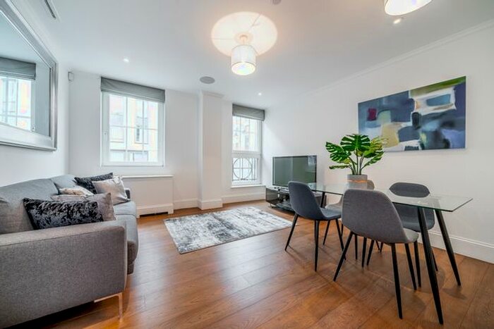 2 Bedroom Flat To Rent In Strand, London, WC2R