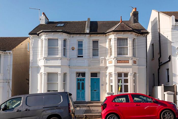 1 Bedroom Flat To Rent In Havelock Road, Brighton, East Sussex, BN1