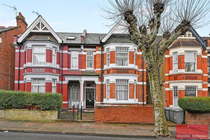 1 Bedroom Flat For Sale In Harlesden Gardens, London, NW10