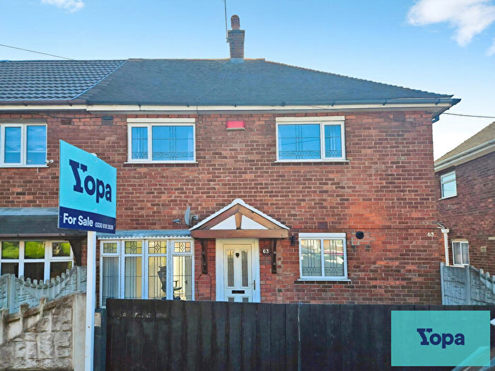 3 Bedroom Semi Detached House For Sale In Pinfold Avenue, Norton, Stoke-on-trent, ST6