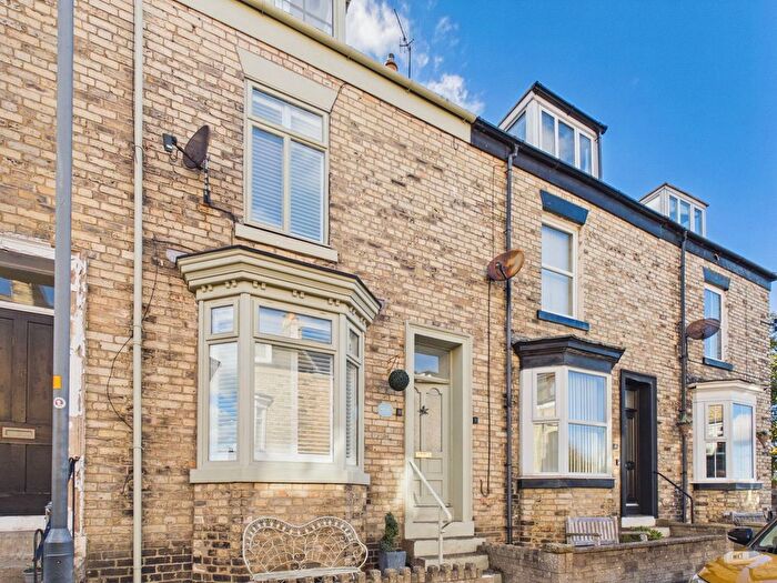 3 Bedroom Terraced House For Sale In Gray Street, Whitby, YO21