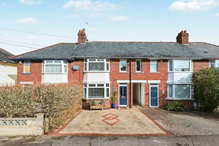 3 Bedroom Terraced House For Sale In Lytton Road, Florence Park, OX4