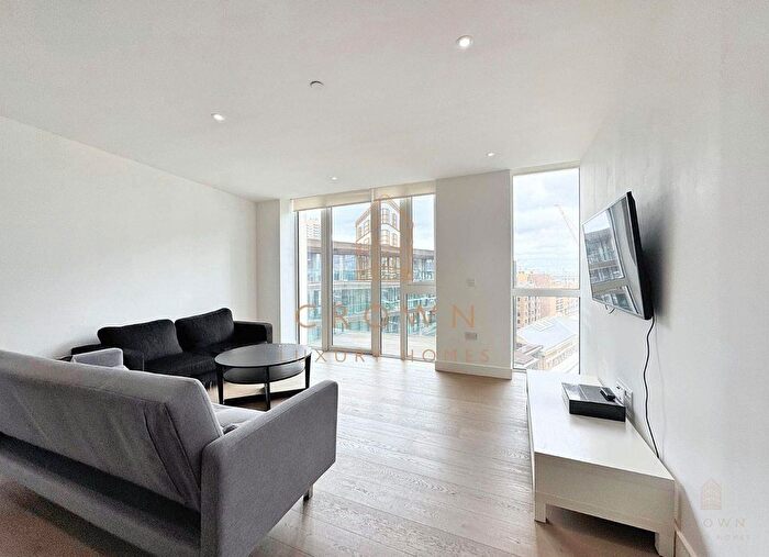 2 Bedroom Flat To Rent In Admiralty House, London Dock, E1W