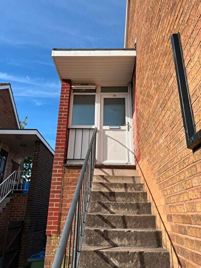 1 Bedroom Flat To Rent In Sutton Crescent, West Bromwich, B70