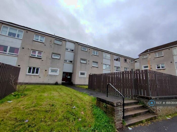 3 Bedroom Flat To Rent In Balmartin Road, Glasgow, G23