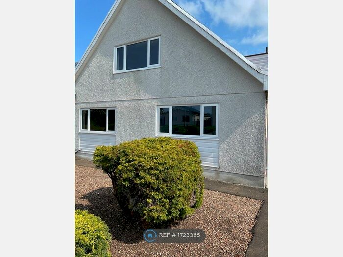 4 Bedroom Detached House To Rent In Machrie Place, Kilwinning, KA13