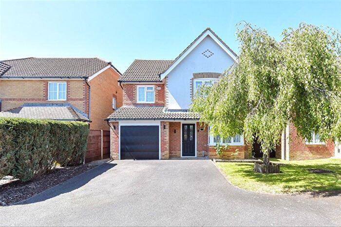4 Bedroom Detached House For Sale In Geddes Close, Hawkinge, Kent, CT18