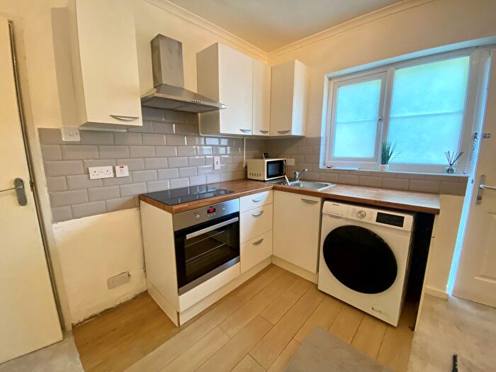 Studio For Sale In Willow Tree Lane, Hayes, UB4