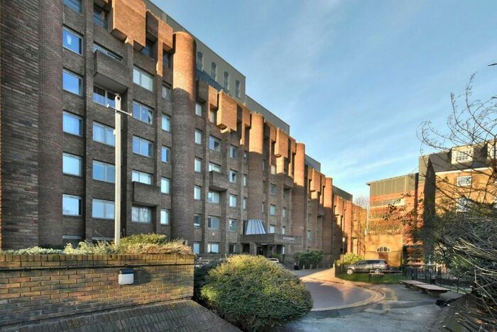 Studio To Rent In Molesworth Street, London, SE13