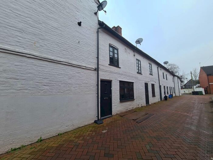 3 Bedroom Flat To Rent In Cross Street, Market Drayton, TF9