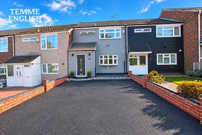 3 Bedroom Terraced House For Sale In Great Mistley, Basildon, SS16