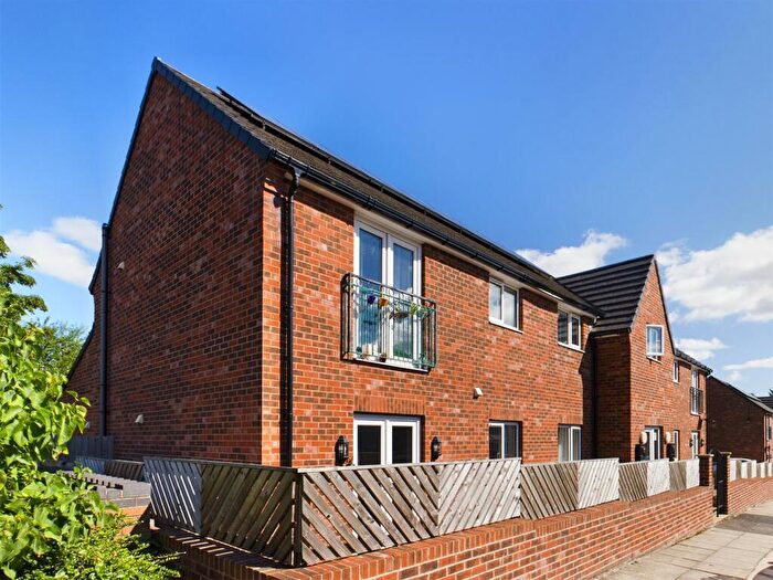 2 Bedroom Apartment To Rent In Jaunty Way, Sheffield, S12