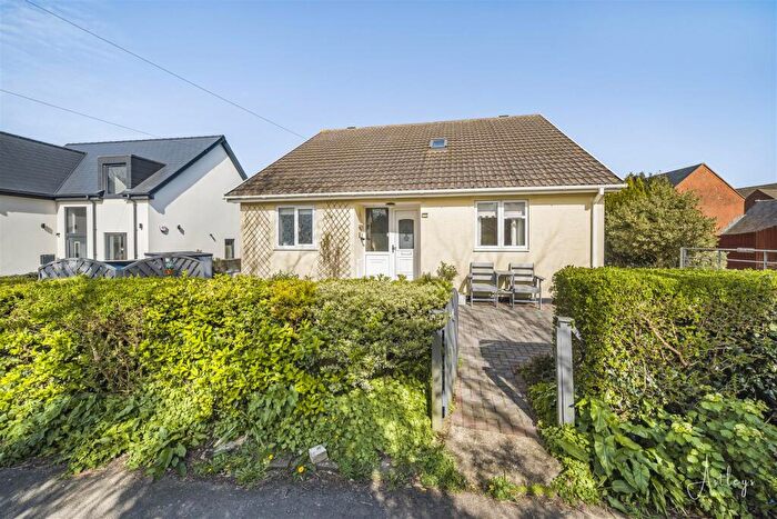 3 Bedroom Detached House For Sale In Rossers Field, Mumbles, Swansea, SA3