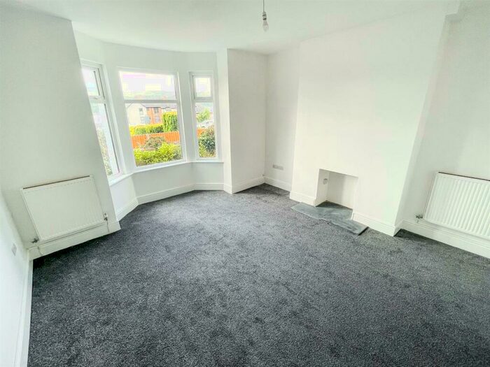 3 Bedroom Semi-Detached House To Rent In Pentywyn Road, Deganwy, Conwy, LL31