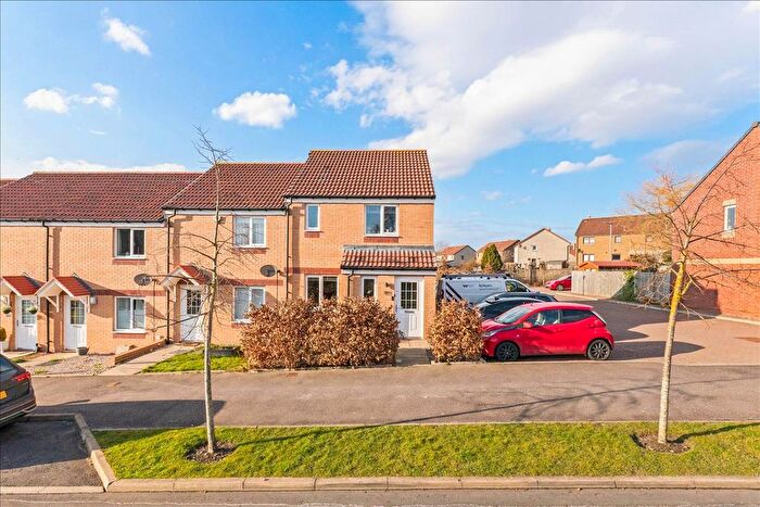 3 Bedroom End Of Terrace House For Sale In Aspen Drive, Gorebridge, EH23