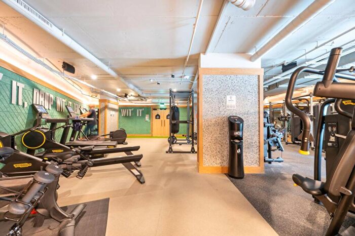 2 Bedroom Flat To Rent In Uncle Colindale, Colindale, London, NW9