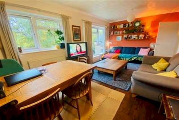 2 Bedroom Flat To Rent In West Pottergate, NR2