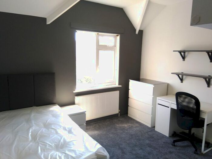 4 Bedroom Terraced House To Rent In St. Georges Road, Coventry CV1