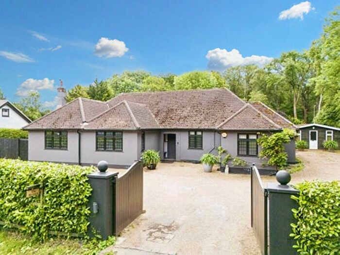 5 Bedroom Detached House For Sale In Epping Road, Epping, CM16