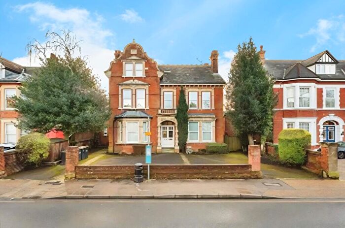 1 Bedroom Flat To Rent In Pelham Road Gravesend, DA11