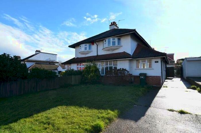 3 Bedroom Semi-Detached House To Rent In Sidcup Hill, Sidcup, DA14