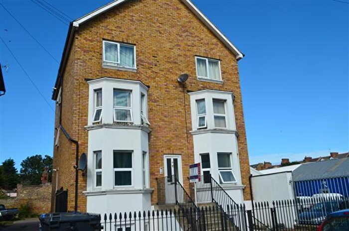 2 Bedroom Flat To Rent In Harold Road, Cliftonville, CT9