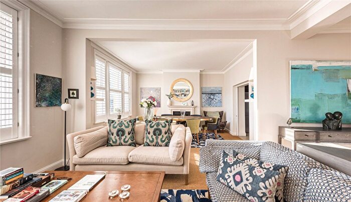 4 Bedroom Flat For Sale In York Mansions, Prince Of Wales Drive, London, SW11