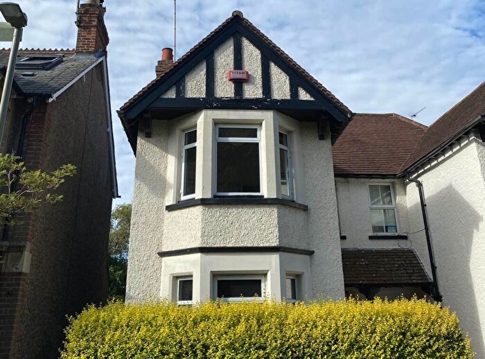 5 Bedroom Semi-Detached House To Rent In Minster Road, East Oxford **Hmo Property **, OX4