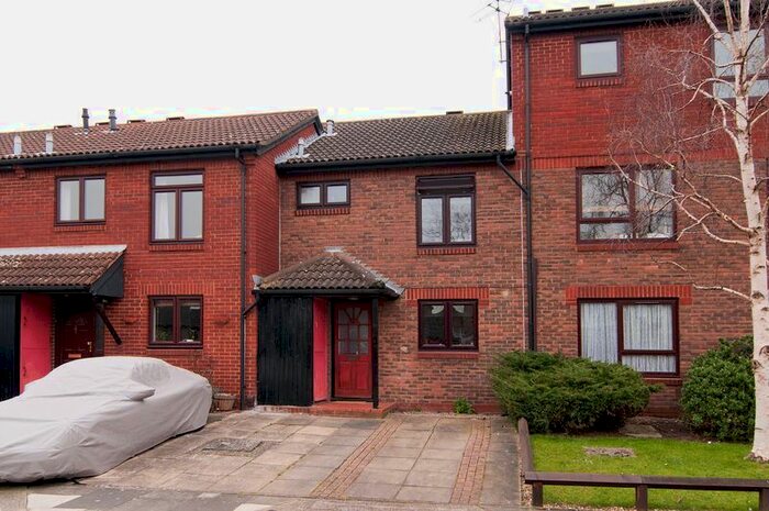 4 Bedroom Detached House To Rent In Abbey Gardens, London, W6