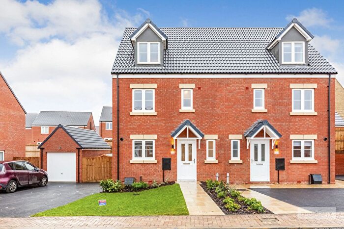 4 Bedroom Property To Rent In Alva Close, Weldon, Corby, NN17