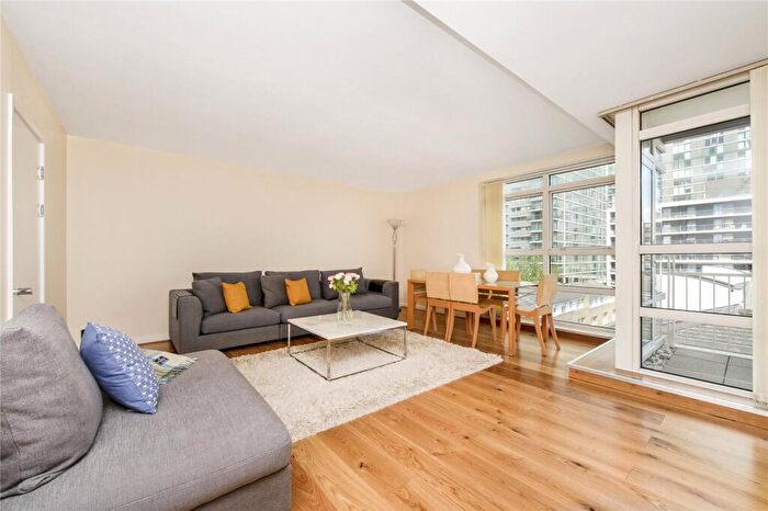 2 Bedroom Flat To Rent In Anchorage Point, Cuba Street, E14