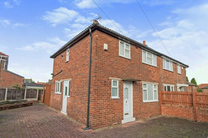 2 Bedroom Semi-Detached House For Sale In George Street, Streethouse, Pontefract, WF7
