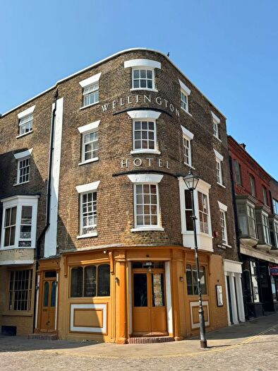 2 Bedroom Flat To Rent In Duke Street, Margate, CT9