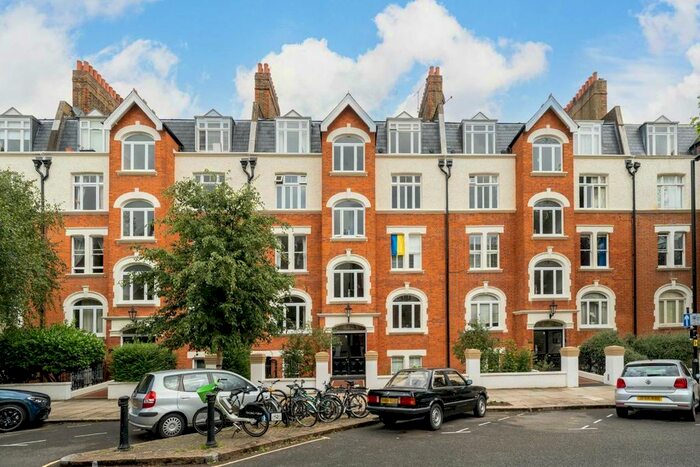 2 Bedroom Flat To Rent In Widley Road, London, W9