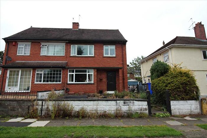 3 Bedroom Semi-detached House For Sale In Riverside Road, Trent Vale, Stoke-On-Trent, ST4