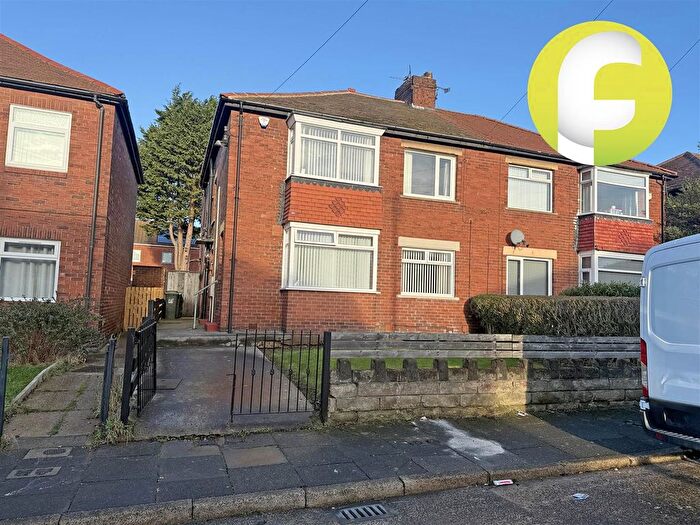 2 Bedroom Flat For Sale In Mortimer Avenue, North Shields, NE29