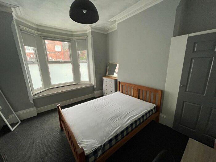 8 Bedroom Semi-Detached House To Rent In Arthur Street, Arboretum, Nottingham, NG7