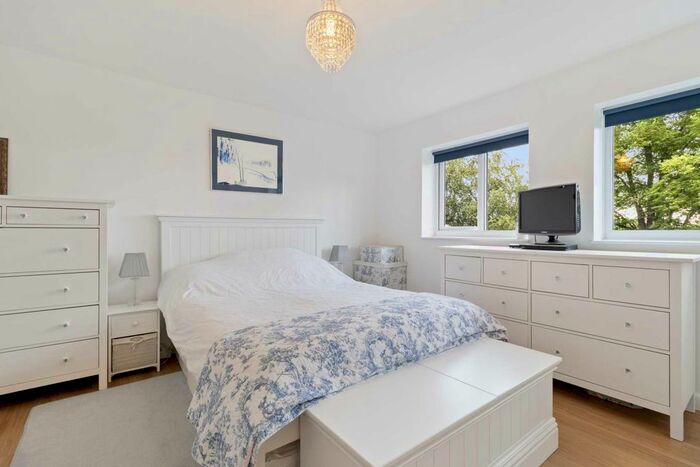 3 Bedroom Flat To Rent In Imperial Road, Malvern, WR14