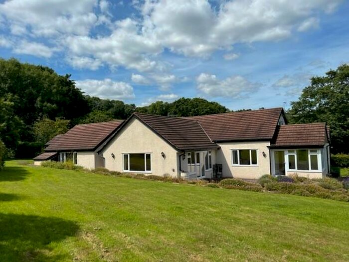 4 Bedroom Detached Bungalow To Rent In Farway, Colyton, EX24