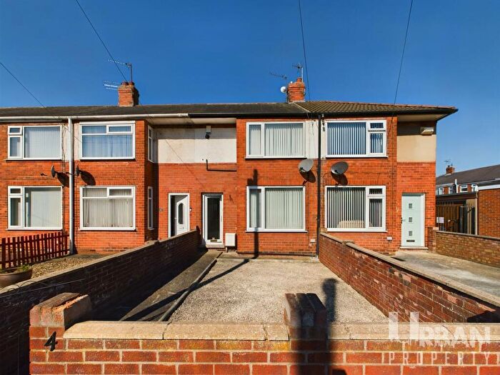 2 Bedroom House To Rent In Deepdale Grove, Hull, HU9